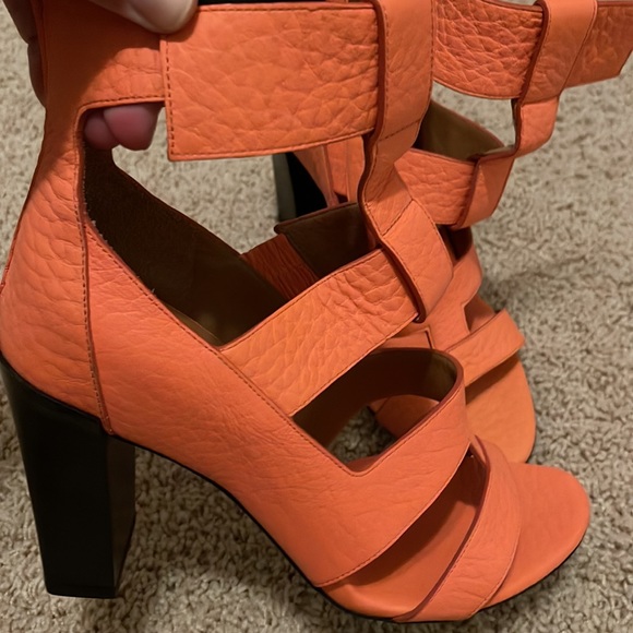 Chloe coral heels brand new - Picture 5 of 16